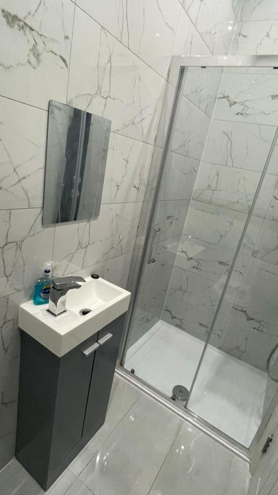 Spacious 3 Bed Flat Belvedere Dartford Екстериор снимка